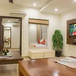 Hotel Cosmos Raj Plaza Jaipur